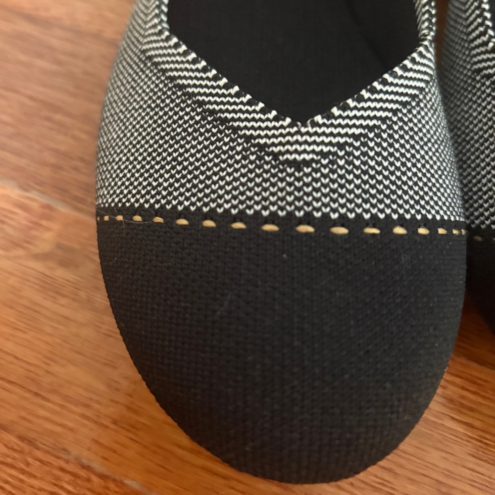 Rothy's The Flat Grey Mist Captoe Knit Flats Sz 10 - Picture 2 of 6